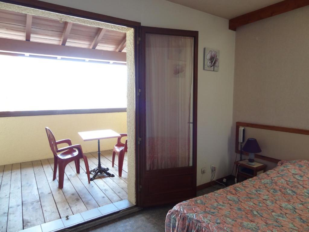 Hôtel Le Sainte Hélène Quarto foto